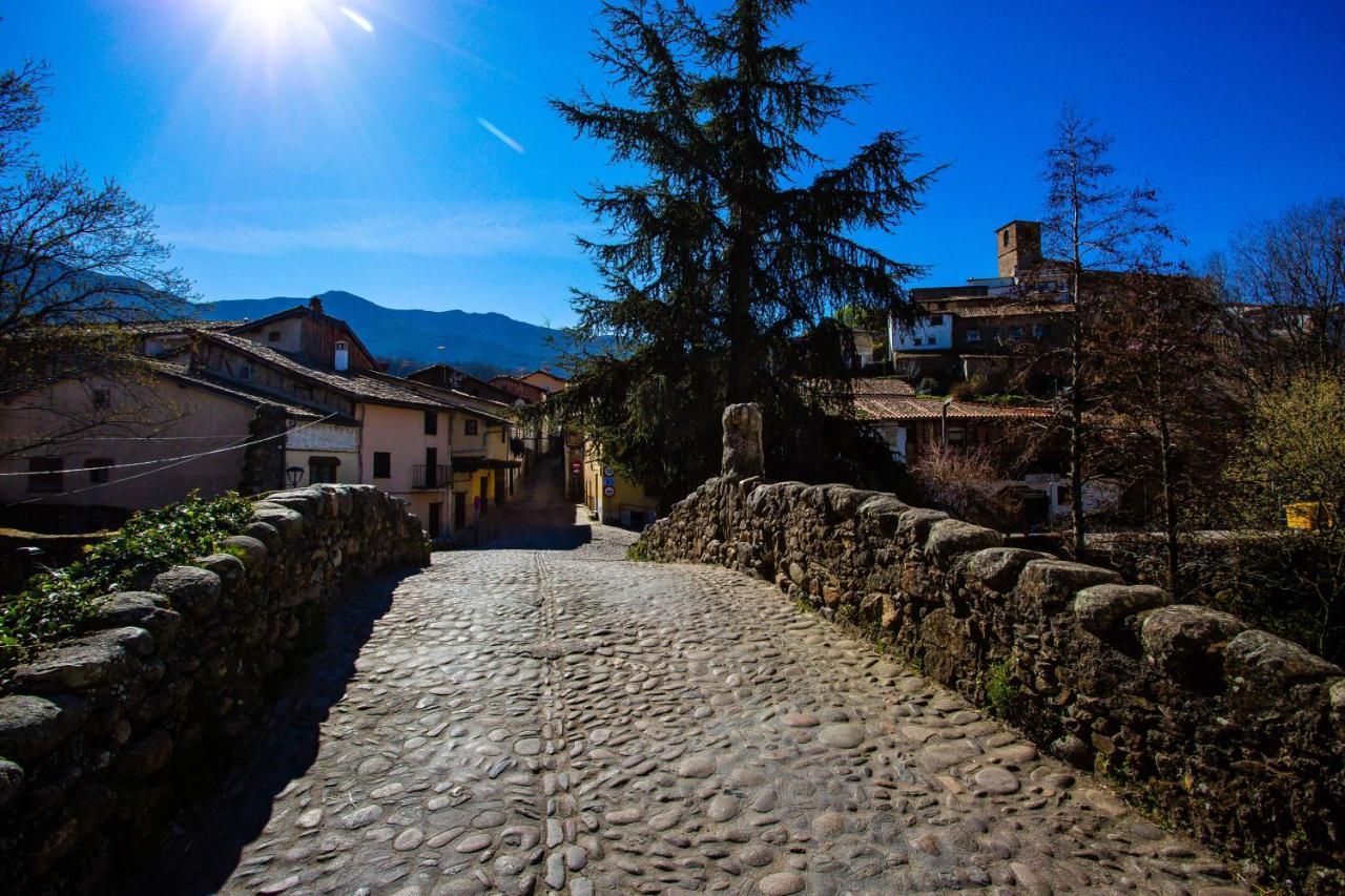 Apartamentos Puente De La Juderia Hervas Luaran gambar