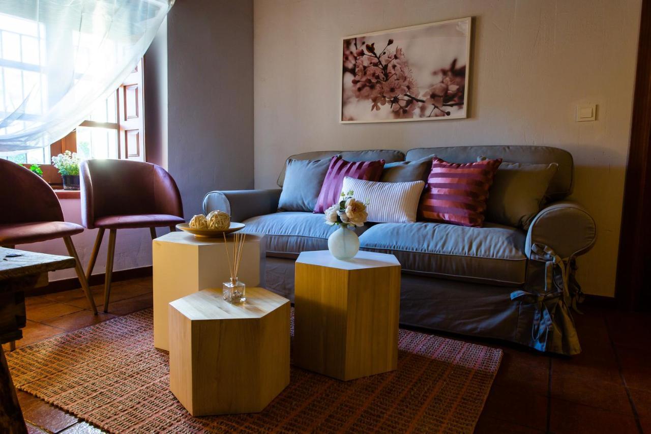 Apartamentos Puente De La Juderia Hervas Luaran gambar